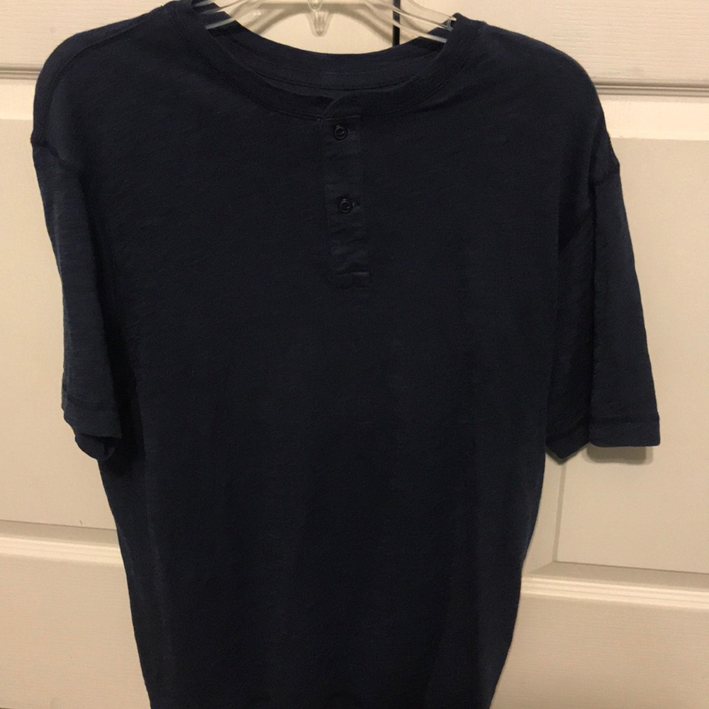 Men’s tee